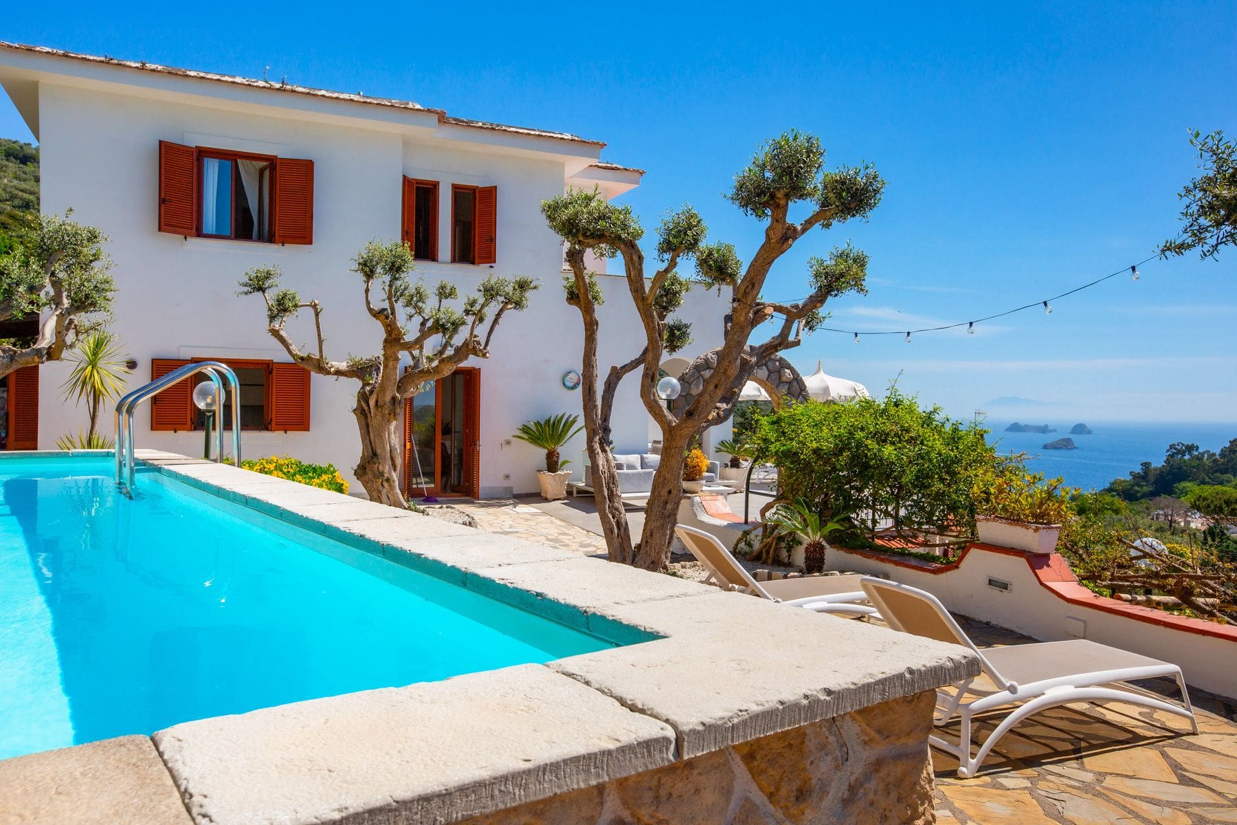 Villa Zaffiro Ieranto Nerano: 5-Bedroom Sea View Villa with Pool and Hot Tub in Nerano, Am